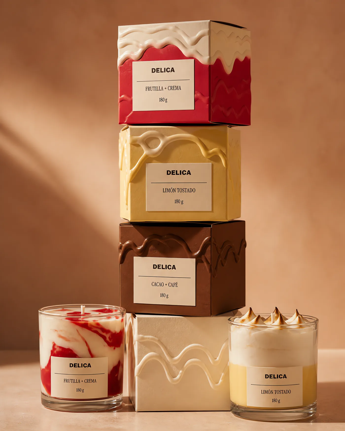 DELICA: vela y cajas de la colección, con foco en el packaging